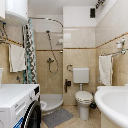 Comfortable Near Old Town アパート *